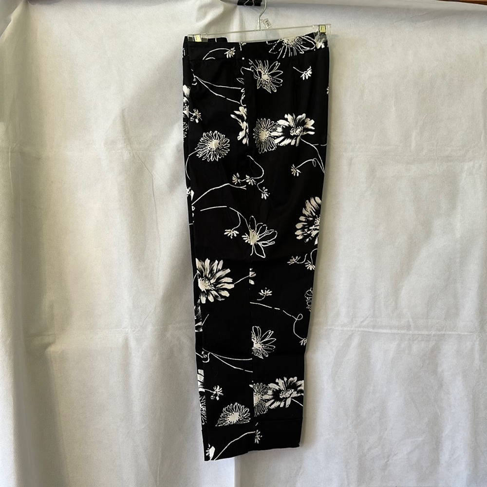 Rafaela Monochrome Size 8 Capris